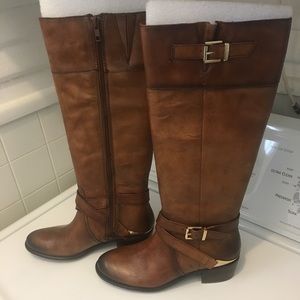 Brown, Arturo Chiang Boots. Size 7, Women’s.